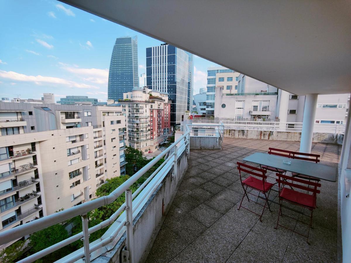 Ferienwohnung Incroyable T2 La Defense - Parking Gratuit Courbevoie Exterior foto